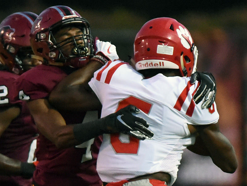 Dothan High Wolves vs Eufaula football